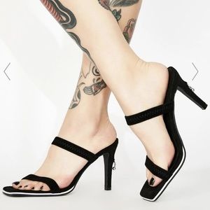 Poster Girl pierced heels